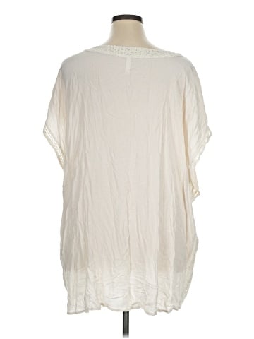 Xhilaration Short Sleeve Blouse (view 2)
