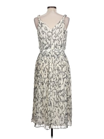 Banana Republic Casual Dress (view 2)