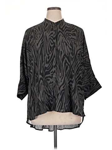 Torrid 3/4 Sleeve Blouse (view 1)