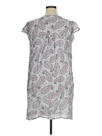Old Navy Casual Dress (view 2)
