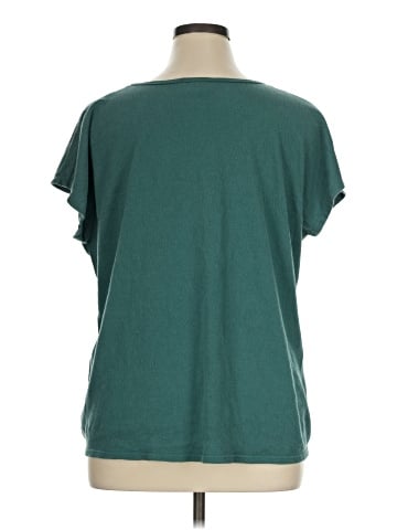 Ava & Viv Short Sleeve Top (view 2)