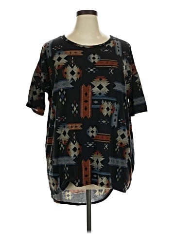 Lularoe Short Sleeve Blouse (view 1)