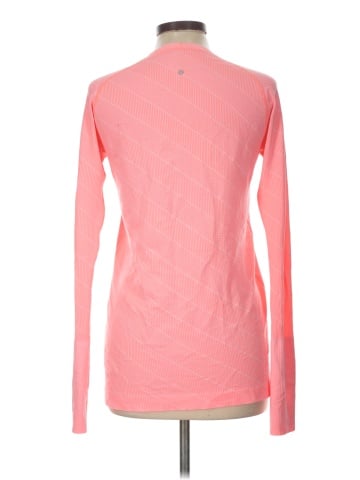 Lululemon Athletica Long Sleeve T-Shirt (view 2)