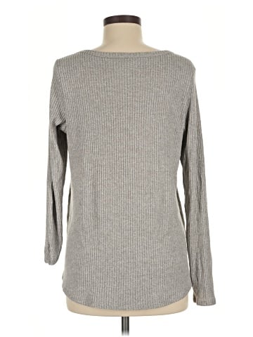 American Eagle Outfitters Pullover Sweater (view 2)