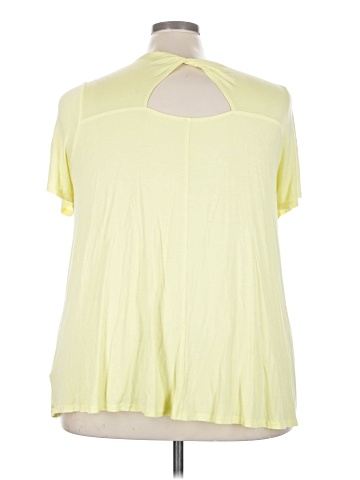 Lane Bryant Short Sleeve T-Shirt (view 2)