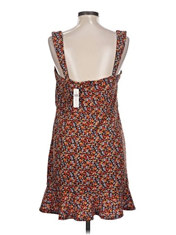 Hutch Casual Dress (view 2)