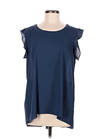 Everleigh Sleeveless Blouse (view 1)