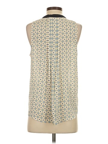 41Hawthorn Sleeveless Blouse (view 2)