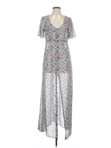 Xhilaration Casual Dress (view 1)