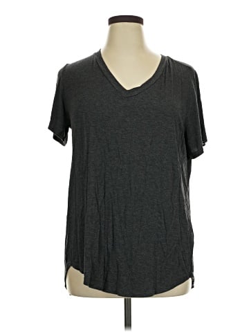 Amaryllis Short Sleeve T-Shirt (view 1)