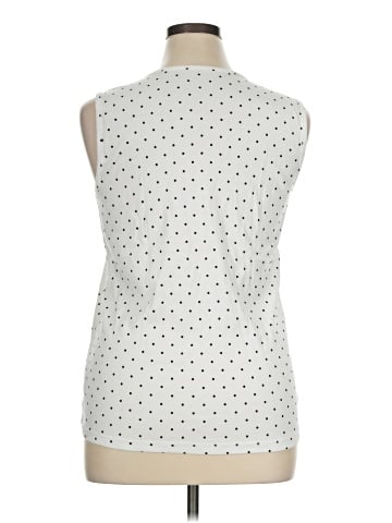 White Stag Sleeveless T-Shirt (view 2)