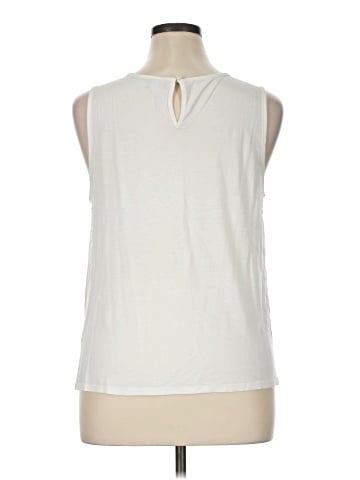 Elle Sleeveless Blouse (view 2)