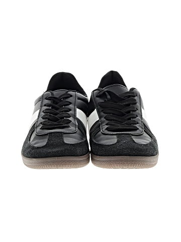 Madden Girl Sneakers (view 2)