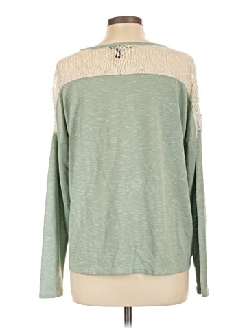 Forever 21 Pullover Sweater (view 2)
