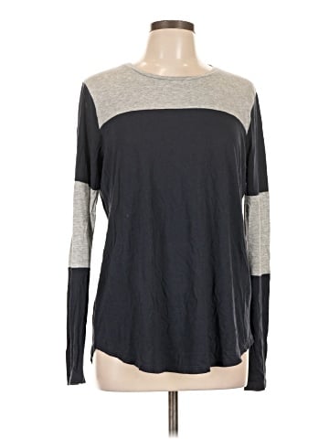 Vince. Long Sleeve T-Shirt (view 1)