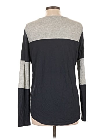 Vince. Long Sleeve T-Shirt (view 2)
