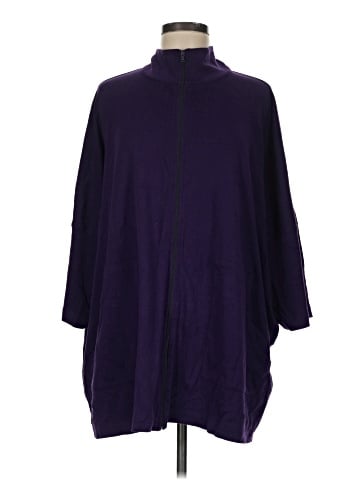 Eskandar Poncho (view 1)