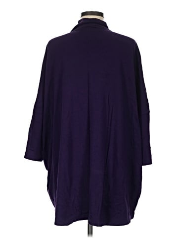 Eskandar Poncho (view 2)