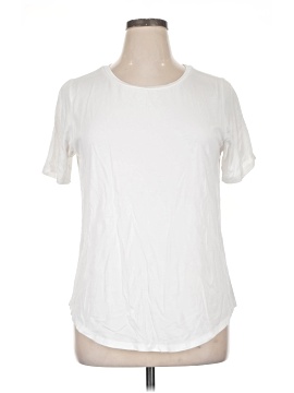 Universal Standard Short Sleeve T Shirt