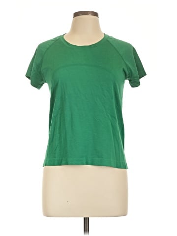 Lululemon Athletica Short Sleeve T-Shirt (view 1)
