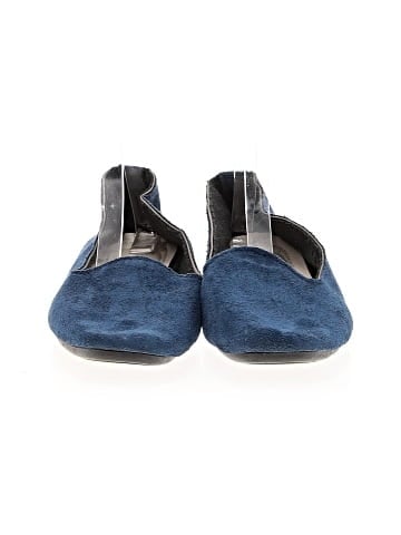 Unbranded Flats (view 2)