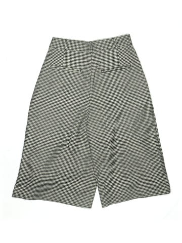 Uniqlo Shorts (view 2)