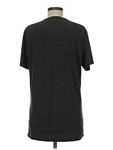 H&M Short Sleeve T-Shirt (view 2)