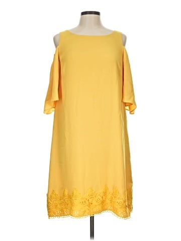 Adrianna Papell Casual Dress (view 1)