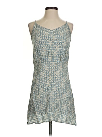 En Creme Casual Dress (view 1)