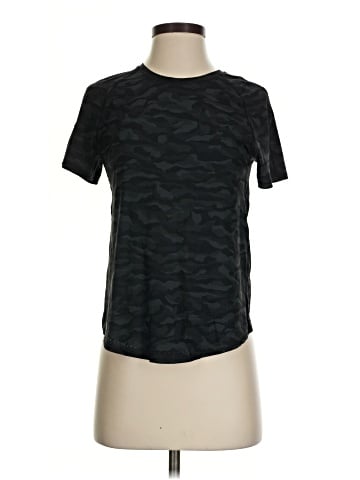 Lululemon Athletica Active T-Shirt (view 1)