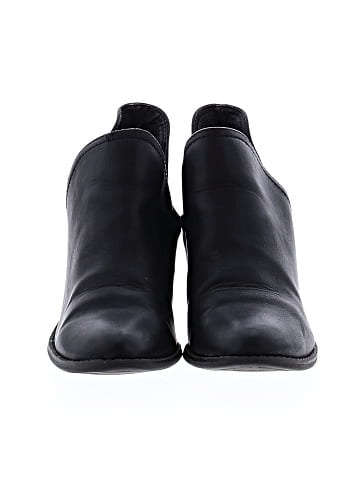 Universal Thread Ankle Boots (view 2)