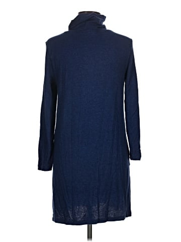 Old Navy Casual Dress (view 2)