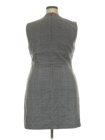 Banana Republic Factory Store Casual Dress (view 2)