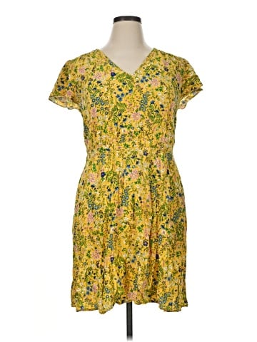 Old Navy Casual Dress (view 1)