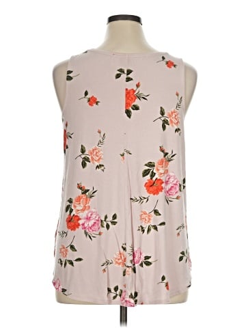 Old Navy Sleeveless T-Shirt (view 2)