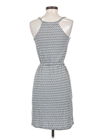 Old Navy Casual Dress (view 2)