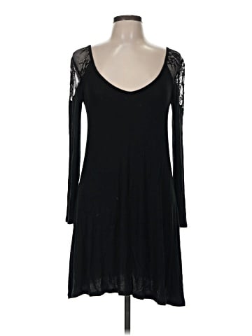 American Eagle Outfitters Casual Dress (view 1)