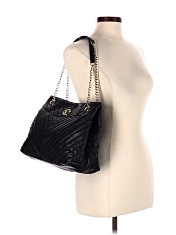 Vera New York Shoulder Bag (view 2)