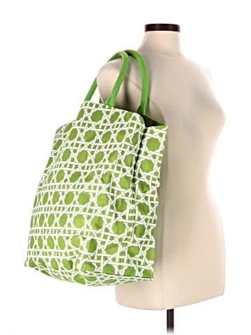 2 Chic Tote (view 2)