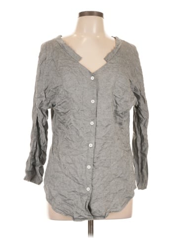 Amaryllis 3/4 Sleeve Button-Down Shirt (view 1)