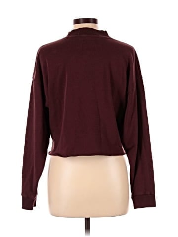 American Eagle Outfitters Pullover Sweater (view 2)