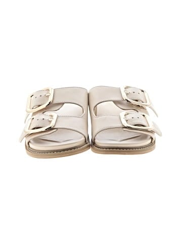 Universal Thread Sandals (view 2)