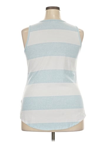 Lularoe Tank Top (view 2)