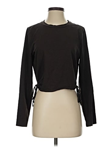 Lululemon Athletica Long Sleeve T-Shirt (view 1)