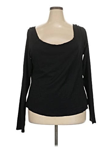 Finesse Long Sleeve Top (view 1)
