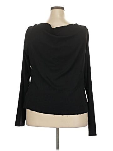 Finesse Long Sleeve Top (view 2)