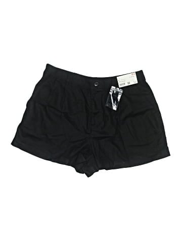 Uniqlo Shorts (view 1)