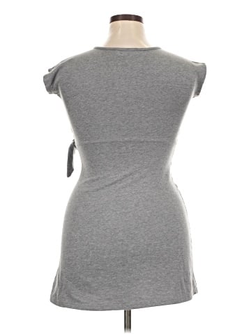 Old Navy Casual Dress (view 2)