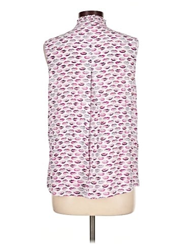 Nic + Zoe Sleeveless Button-Down Shirt (view 2)