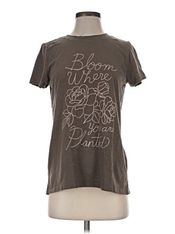 Maurices Short Sleeve T-Shirt (view 1)